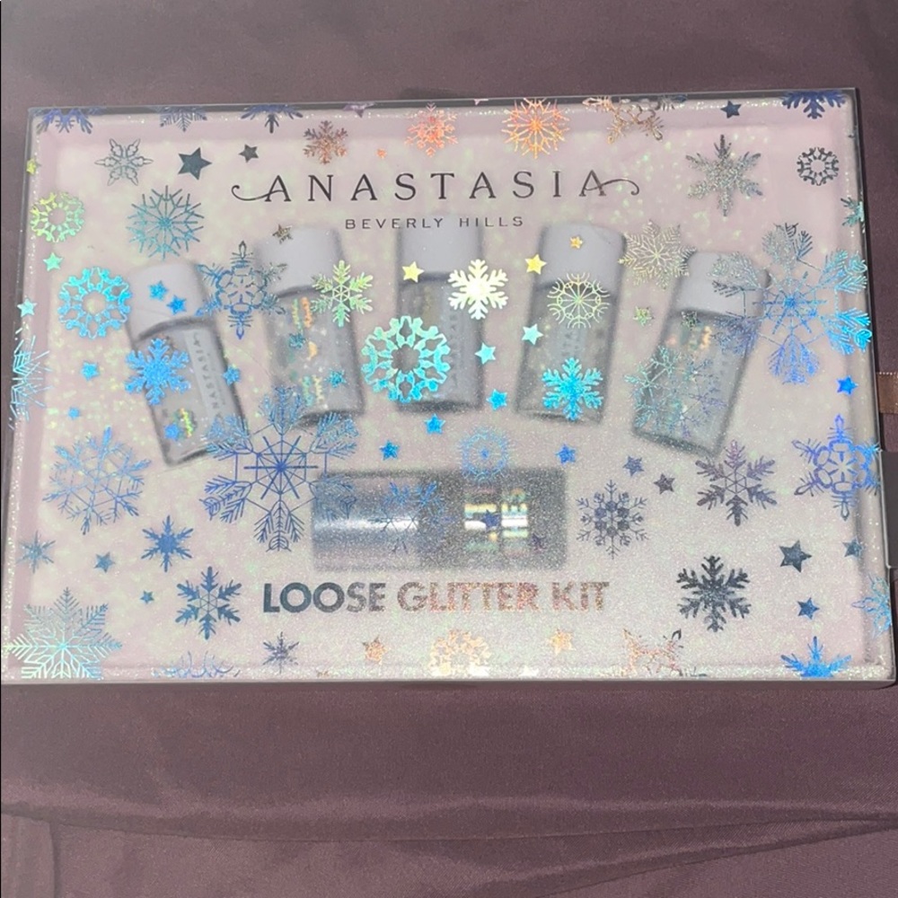 Brand New Limited Edition ABH Loose Glitter Kit
